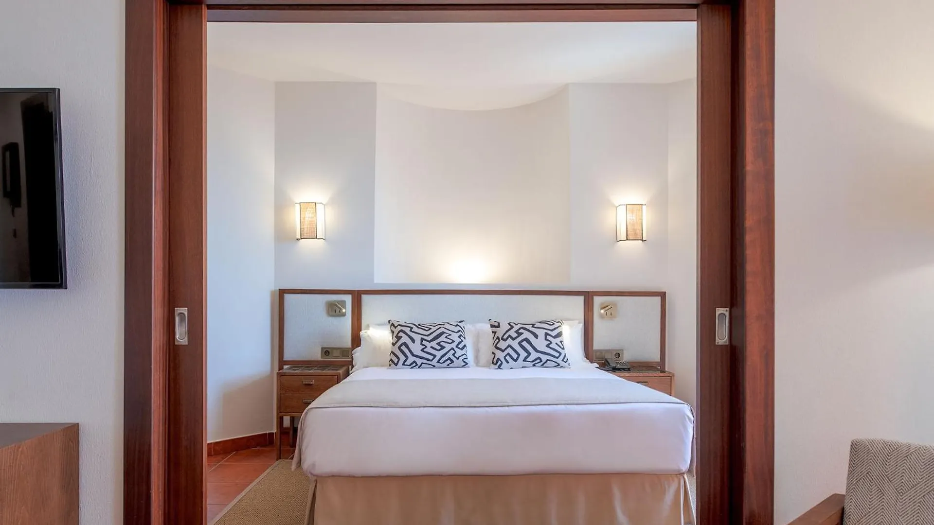 Puerto Antilla Grand Hotel Islantilla 4*,